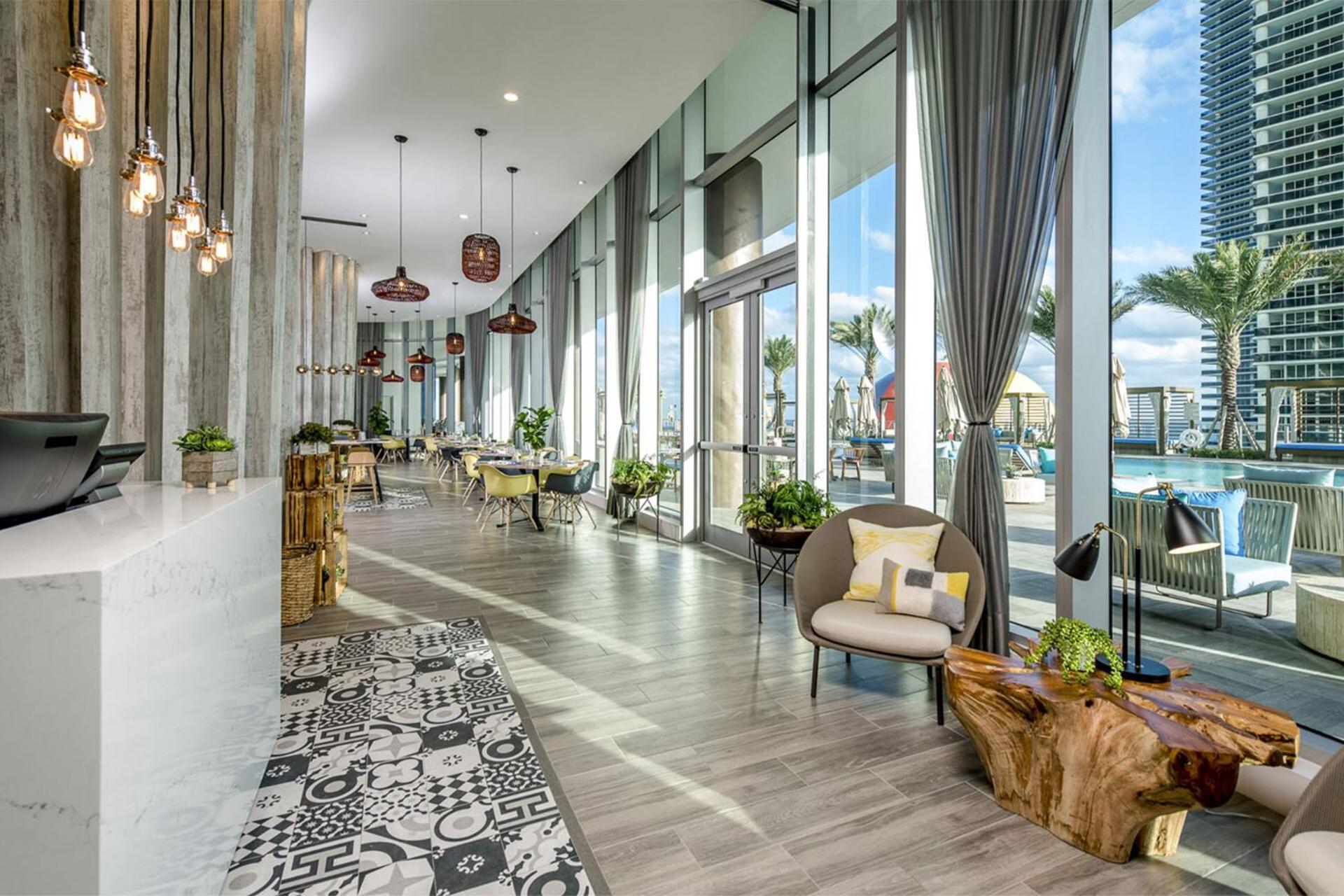 Beachfront Condo With Mesmerizing Views Hollywood Exteriér fotografie